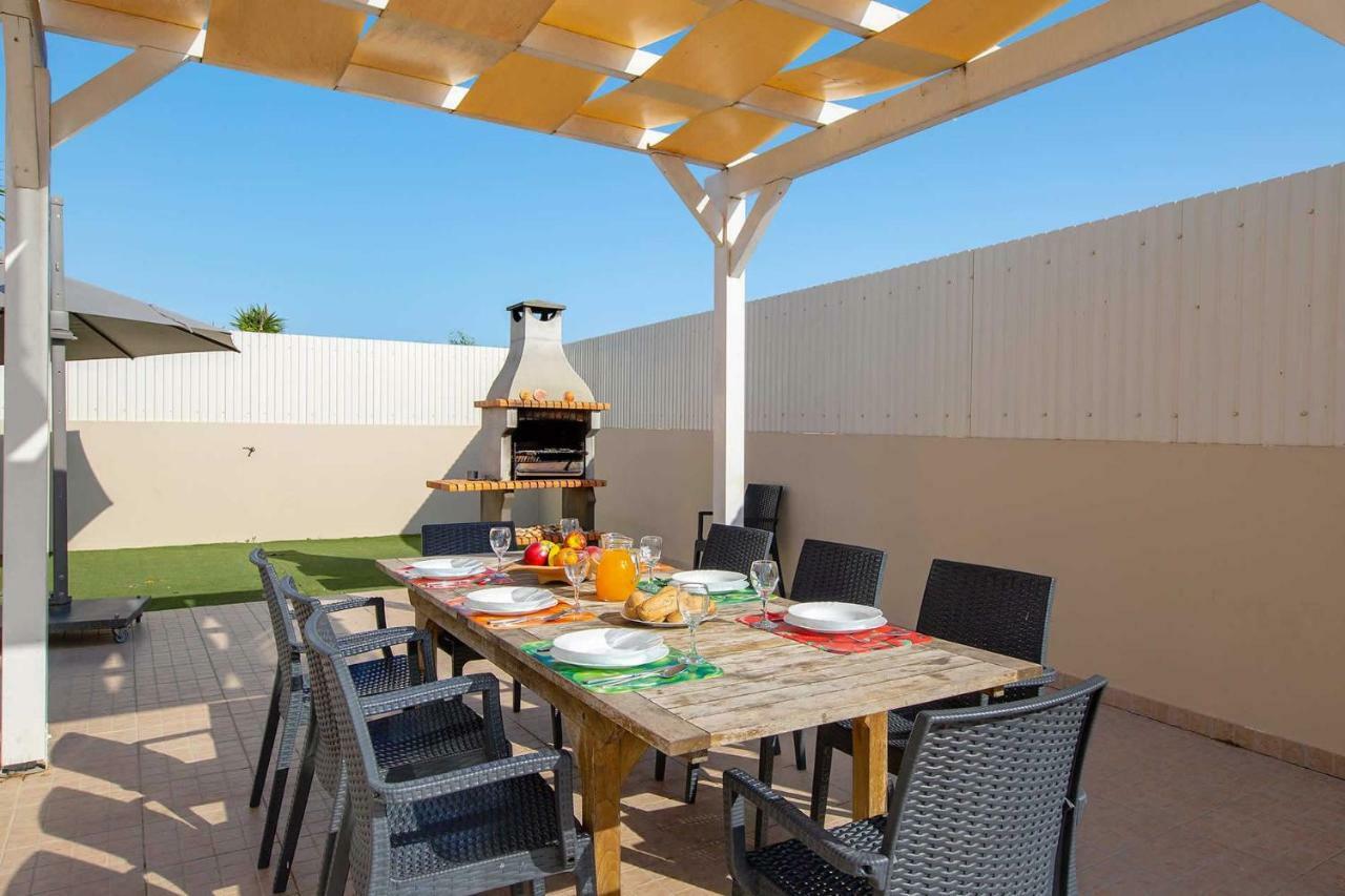 Ruana - 5 Bedrooms On Suite- Free Out Door Hot Jacuzzi - By Bedzy * Albufeira