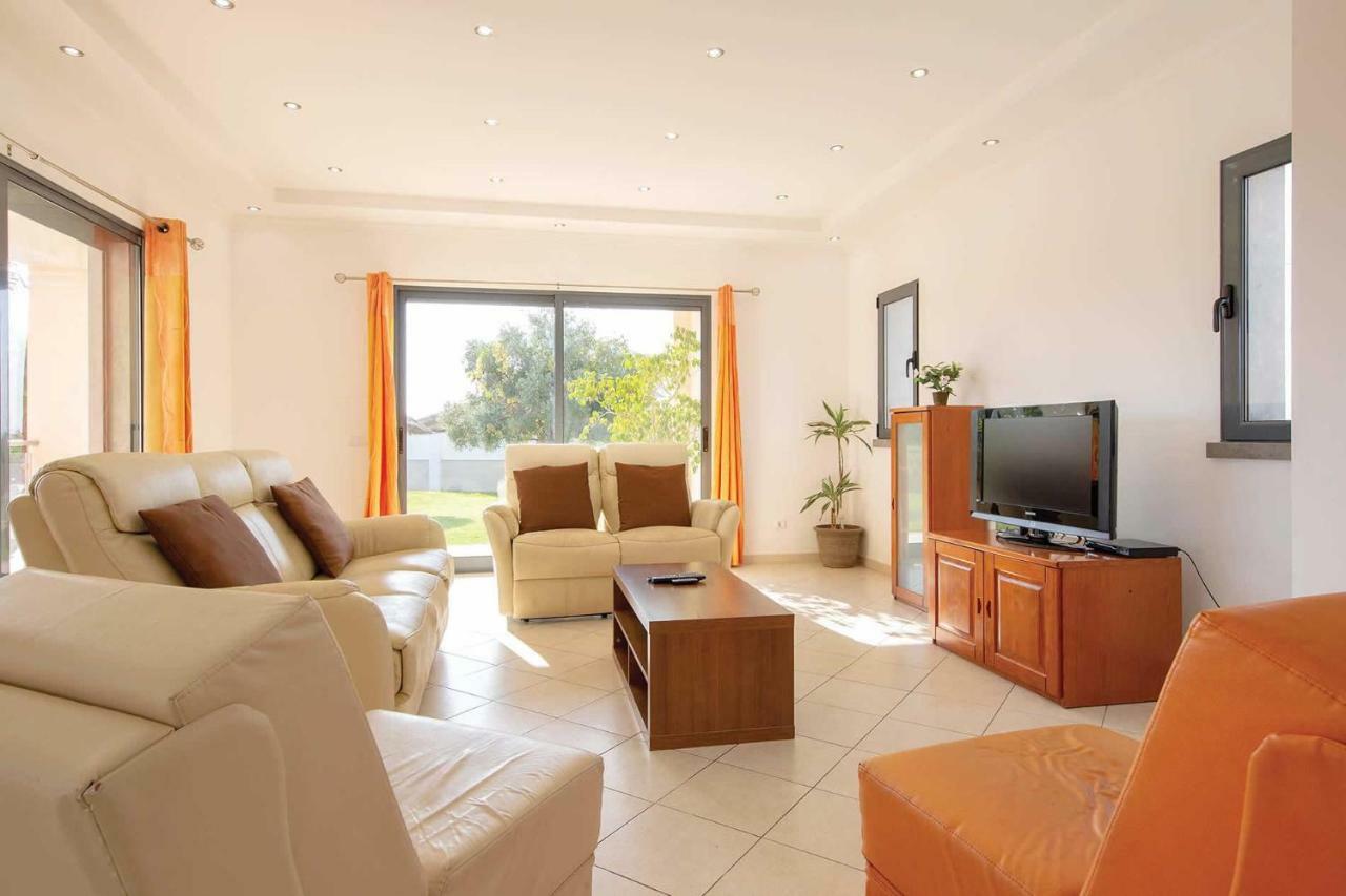 Ruana - 5 Bedrooms On Suite- Free Out Door Hot Jacuzzi - By Bedzy Albufeira